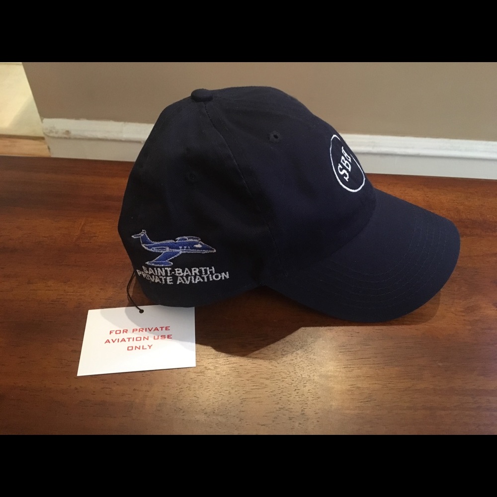 St Barths NetJets Wheels Up Private Aviation hat